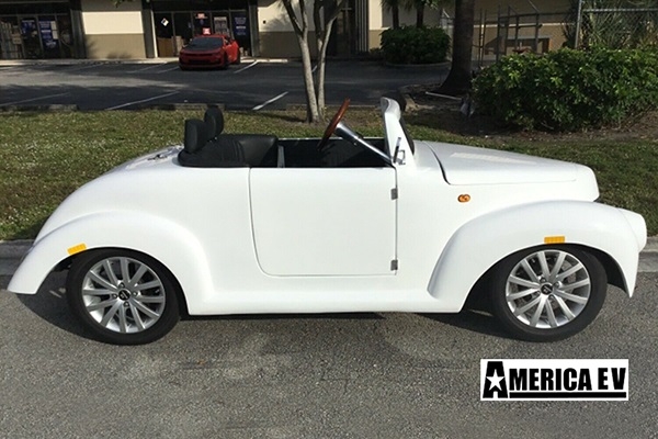 White America EV 39 Roadster 4 Passenger Golf Cart affordable golf cart rental, golf cart rent irving golf cart rental