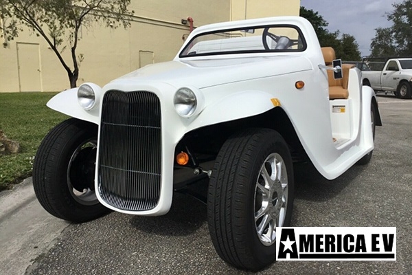 White America EV California Roadster 4 Passenger Golf Cart affordable golf cart rental, golf cart rent irving golf cart rental