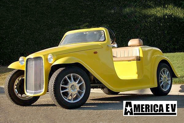 Yellow America EV California Roadster 4 Passenger Golf Cart affordable golf cart rental, golf cart rent irving golf cart rental